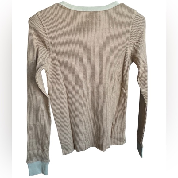 🎁American Eagle Thermal Long Sleeve NWT - Picture 2 of 4